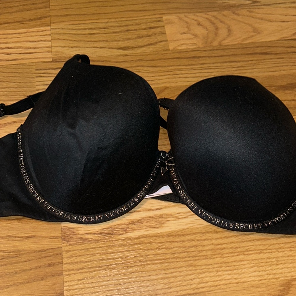 Victoria secret bra